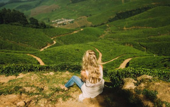 How Do You Take a Bucket Bath in India? - Hippie In Heels