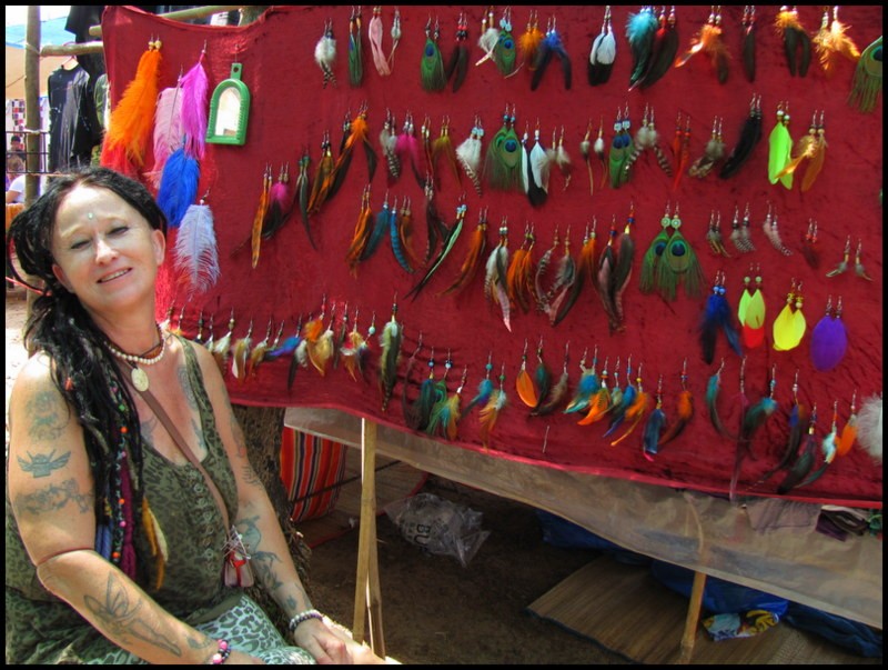 anjuna flea market goa